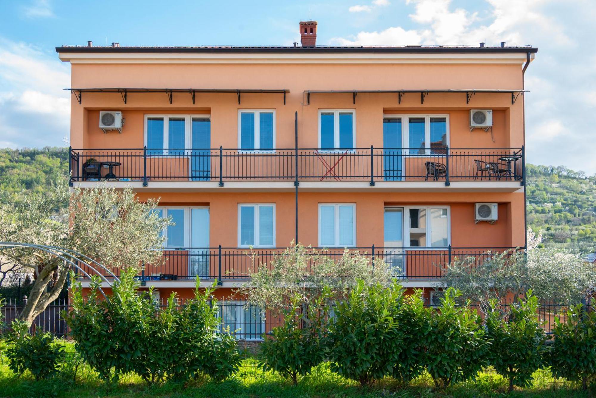 Апартаменты The Orange House Изола Экстерьер фото